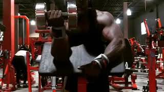 Workout with IFBB Pro Ruff Diesel: ARM DAY PREACHER CURLS