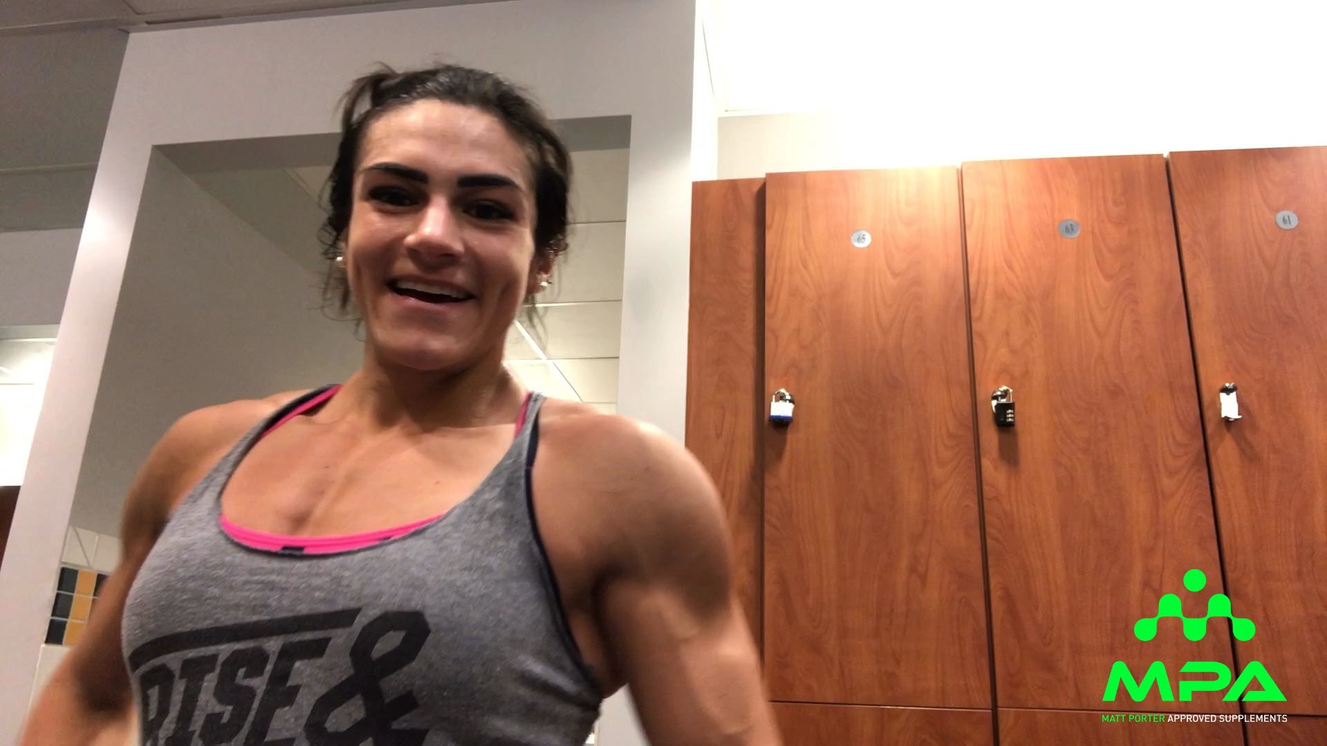 IFBB Pro Natalia Coelho Talks about Being a Trophy Presenter