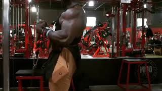 Workout with IFBB Pro Terrence Ruffin: ARM DAY ROPE HAMMER CURLS | MPA ...